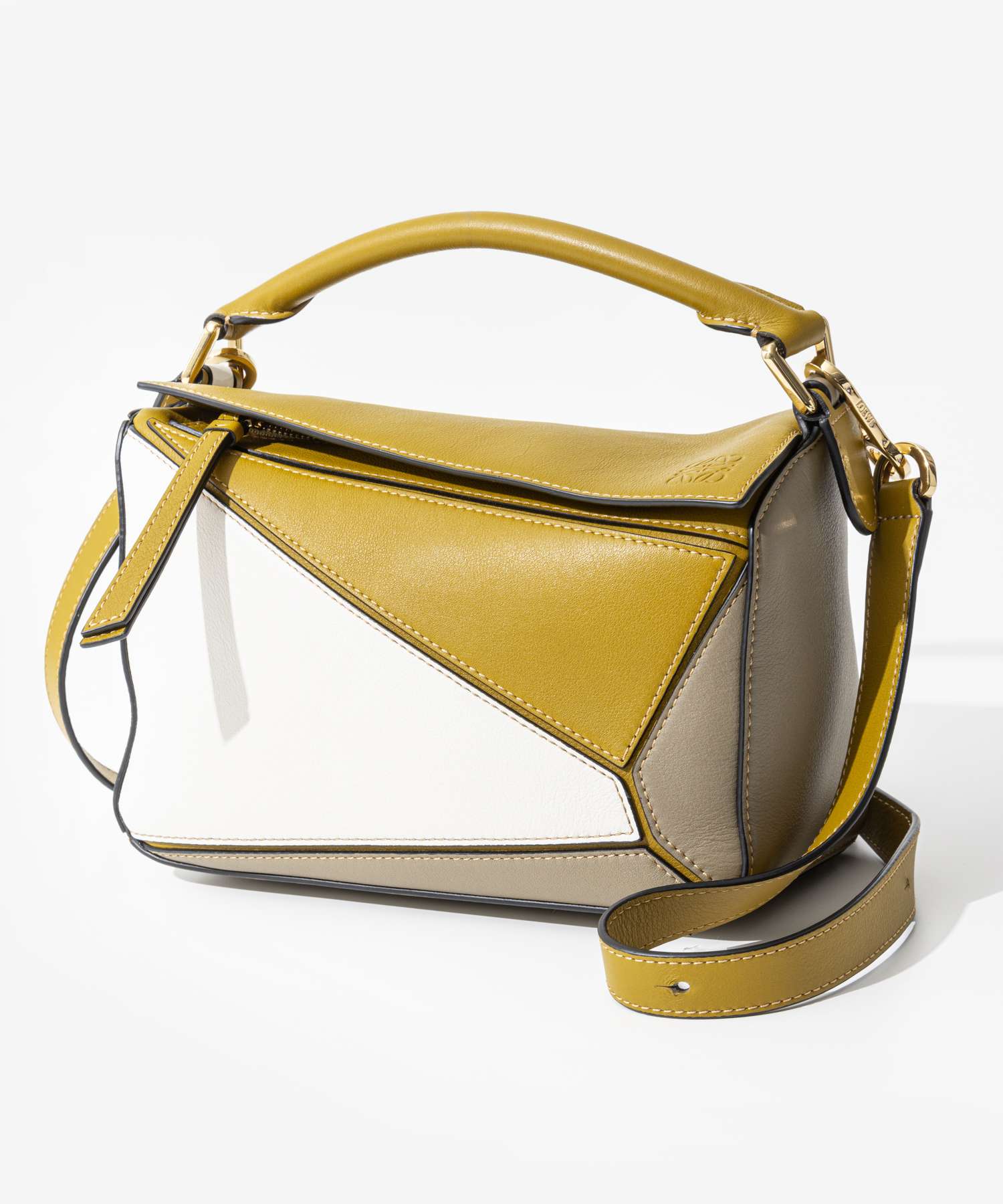 楽天市場】ロエベ LOEWE A510S21X55 ハンドバッグ PUZZLE SMALL BAG