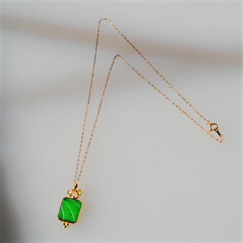 楽天市場】K18 翡翠 ペンダントトップ ネックレス 天然無処理ヒスイ