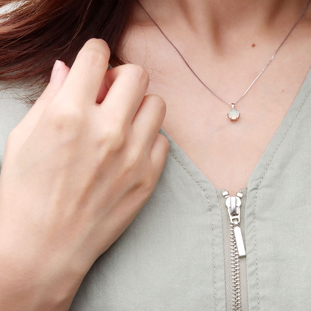 楽天市場】オパール ペンダントトップ 大粒 ネックレストップ k18 18金