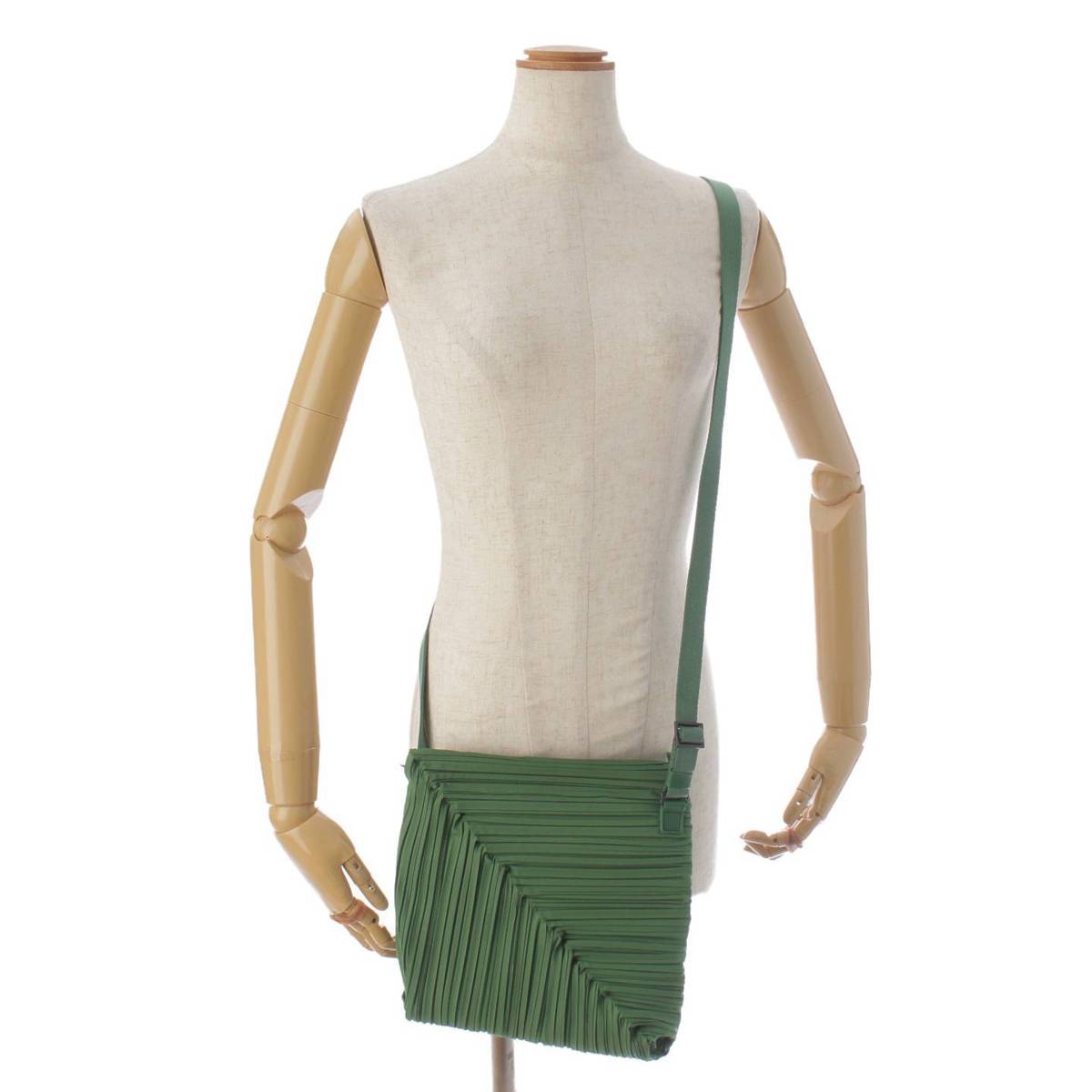 楽天市場】【プリーツプリーズ イッセイミヤケ】PLEATS PLEASE ISSEY