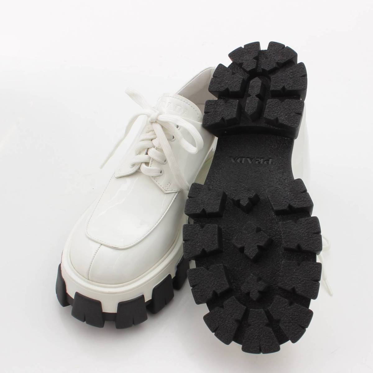 楽天市場】【プラダ】Prada モノリス パテントレザー ローファー