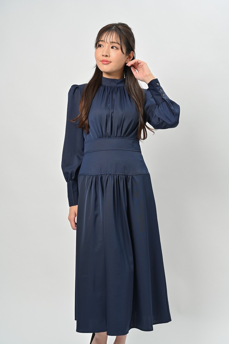 楽天市場】【お得クーポン】 パフスリーブ ハイネック タック