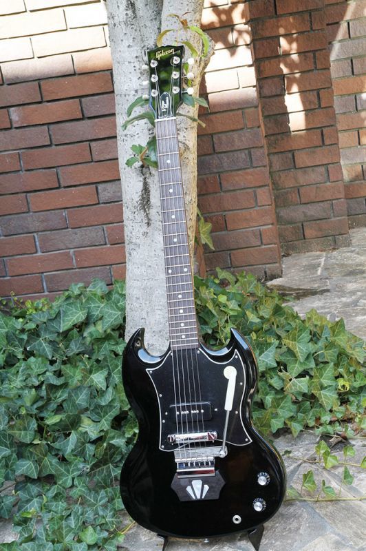 Gibson SG Jr Black with Vintage Maniacs Ebony Block - Vintage Maniacs