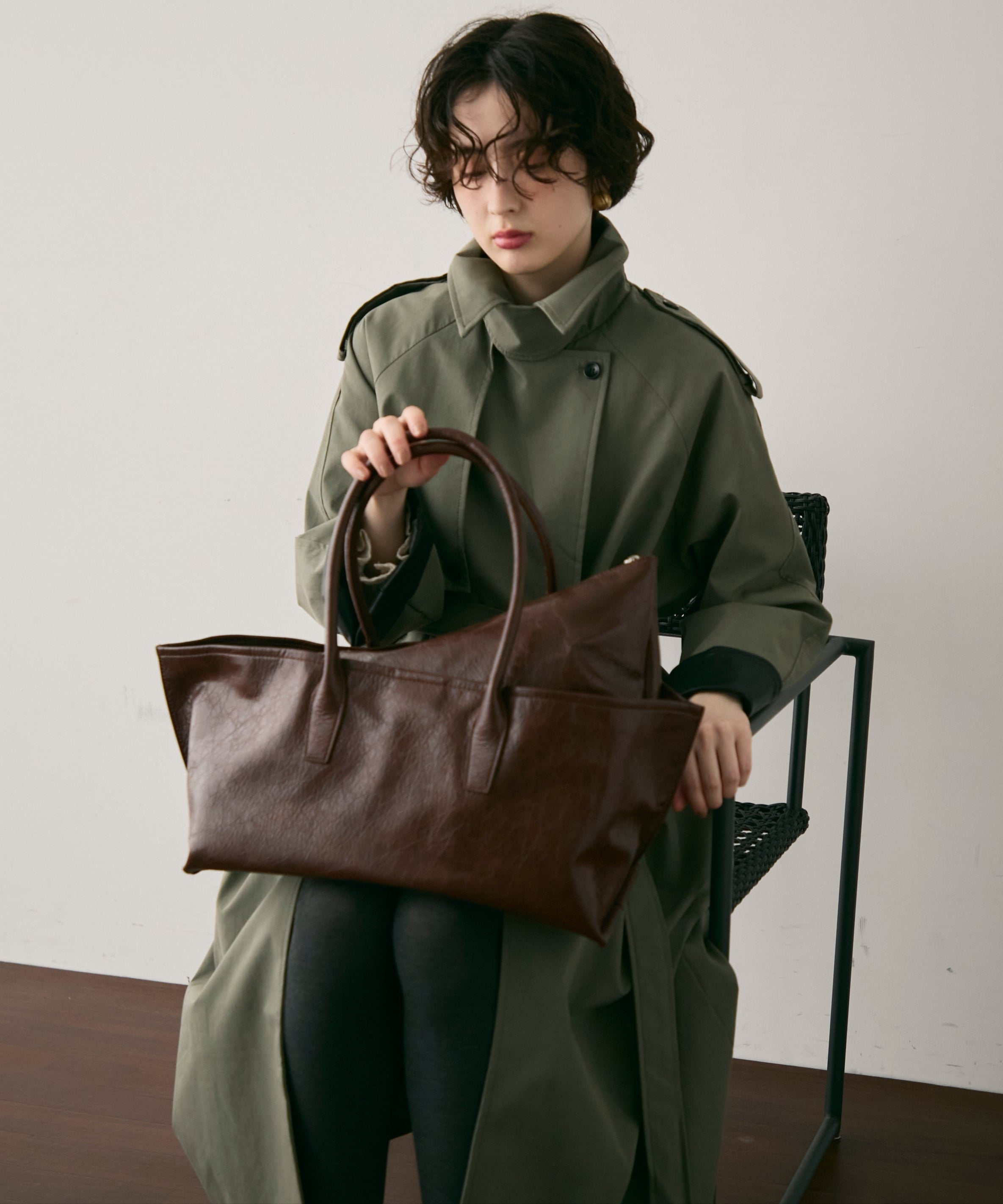 ビーガンレザー2WAYビックBAG | Trish