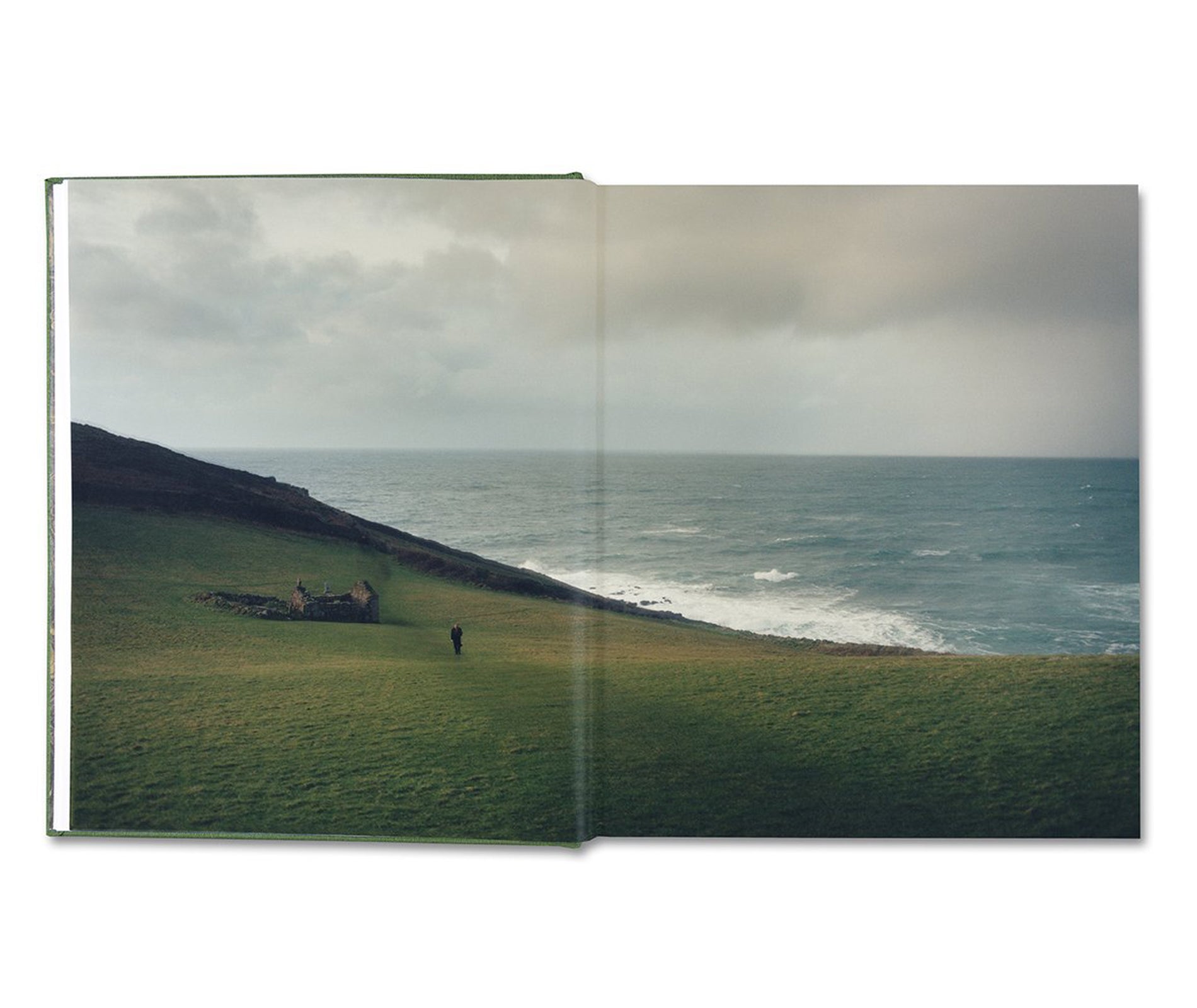 THE BRITISH ISLES by Jamie Hawkesworth [SIGNED] – twelvebooks