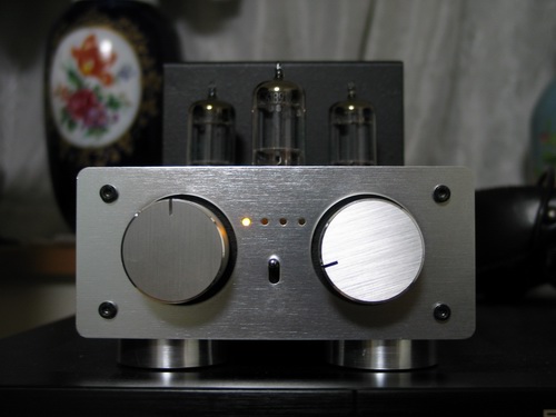 エレキットの自作管球プリアンプ TU-875