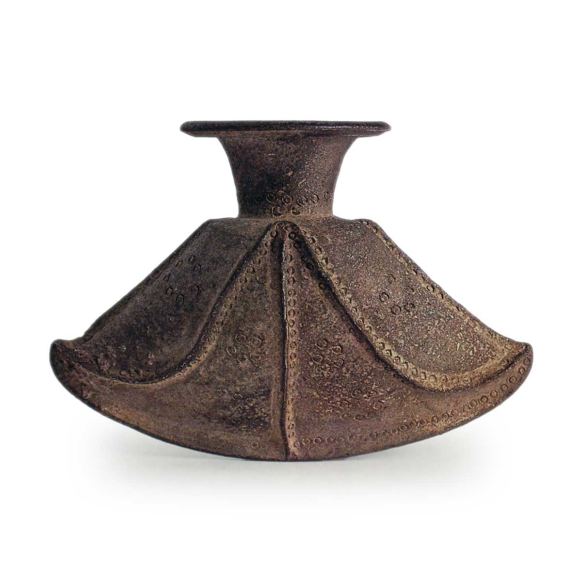 須恵器 皮袋形提瓶 | 鶴田 純久の章 お話