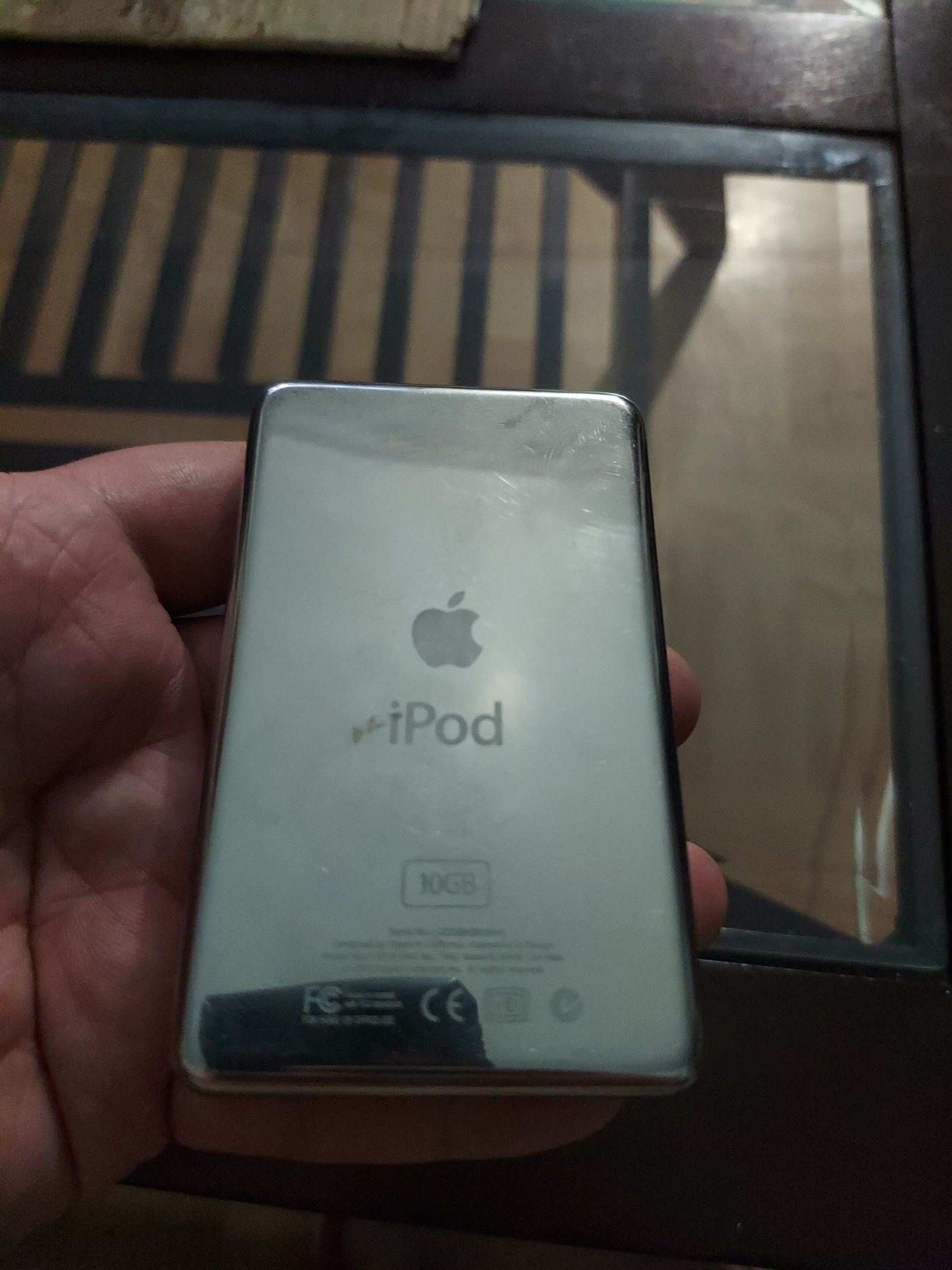 ポータブルプレーヤー iPod A1019 Touch Wheel 10GB ポータブル