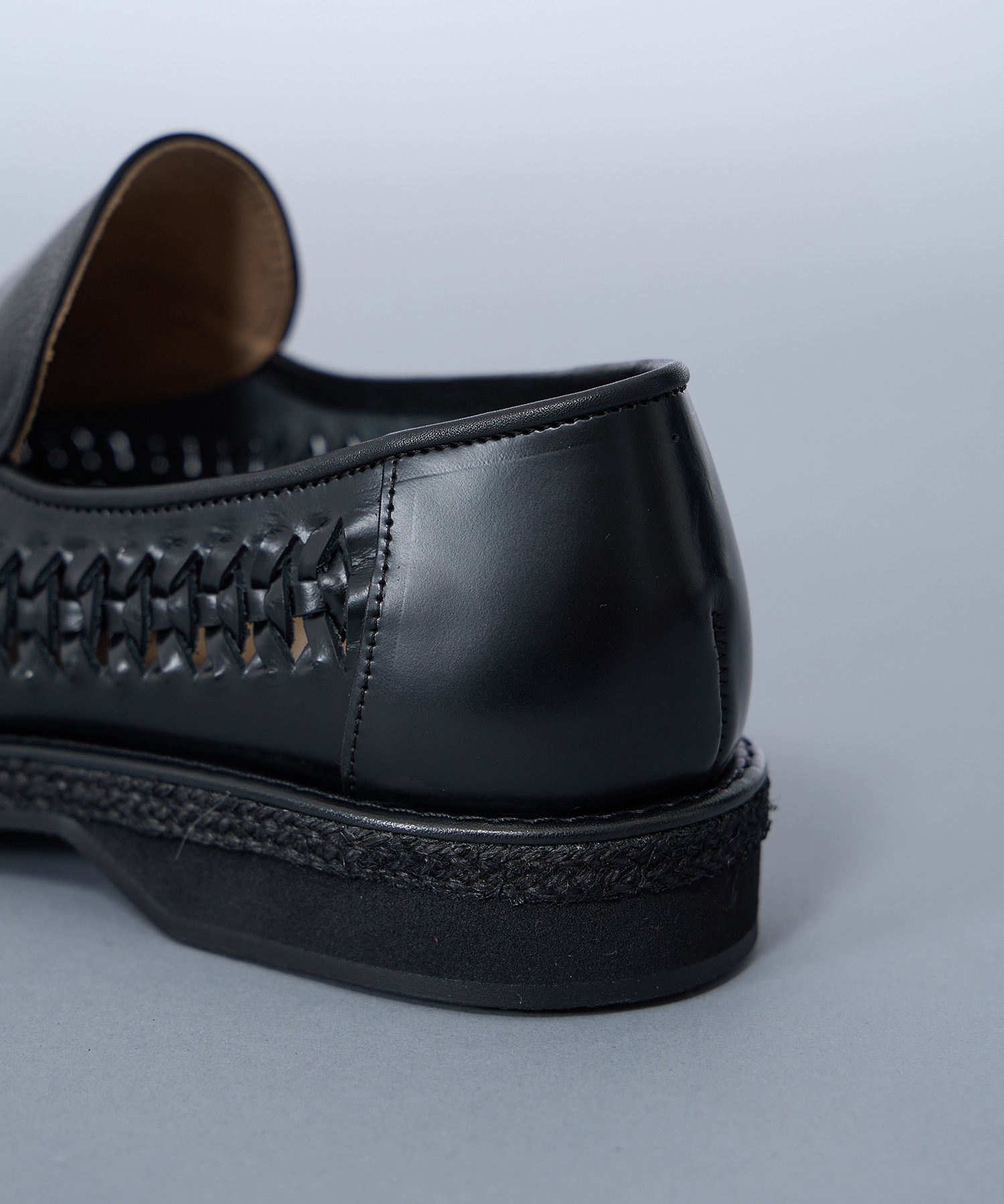 残りわずか｜再入荷なし〉レザークロシェペニーローファー(1 BLACK