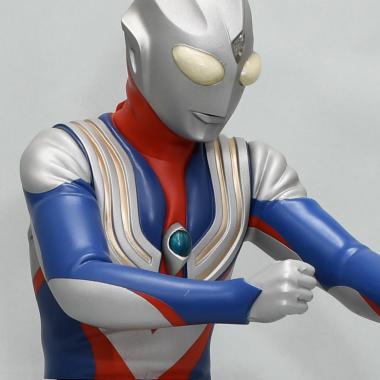 ウルトラマンティガ / メガソフビキット 復刻版|海洋堂高知 | ユニオン