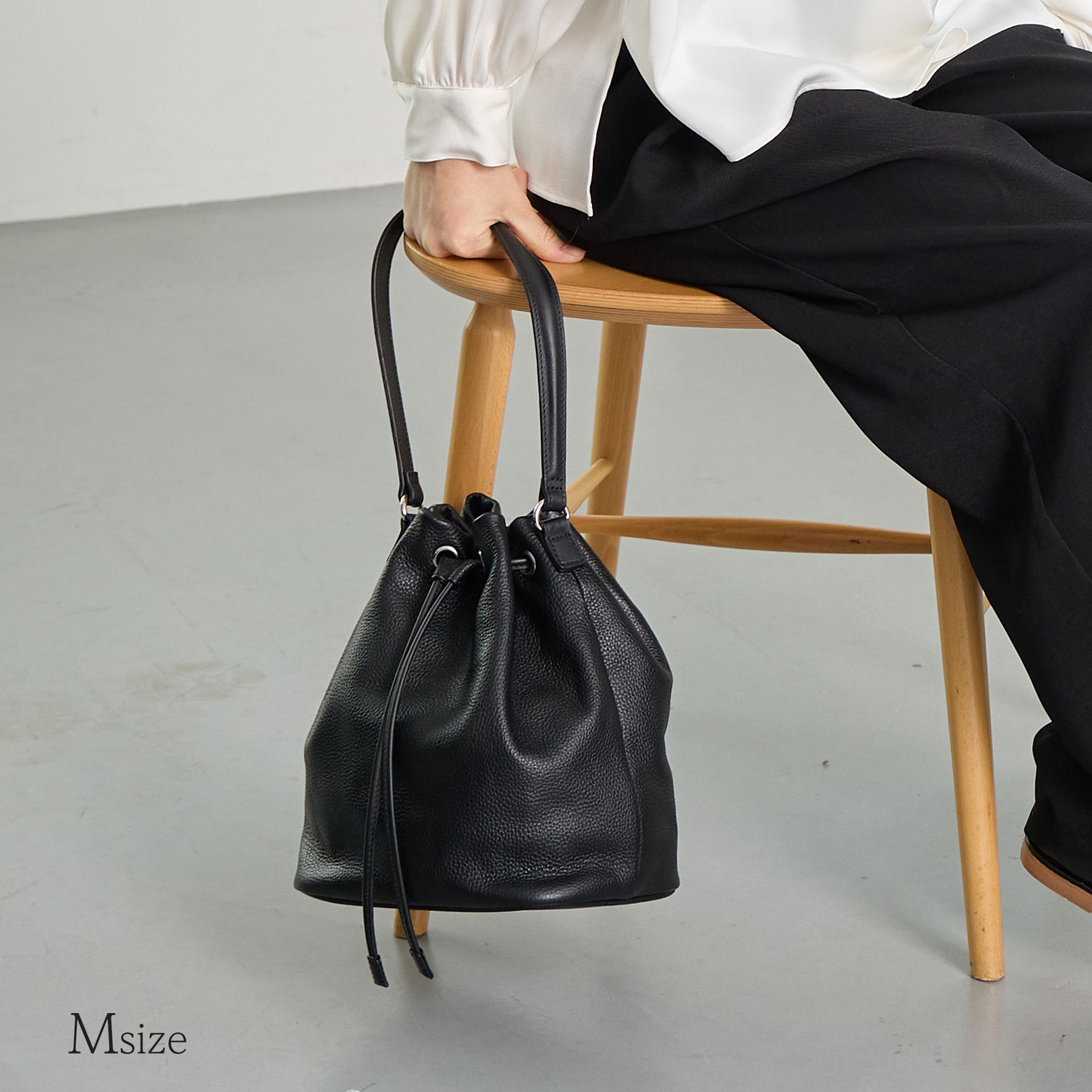 シュリンクレザー】Drawstring Bag-巾着バッグ (S・M)