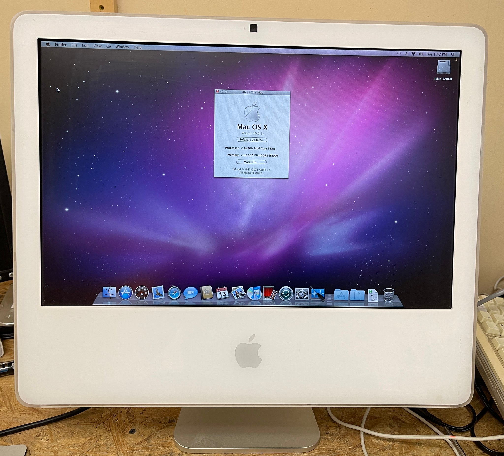 Apple iMac 20-inch Late 2006 2.16GHz Intel Core 2 Duo (MA589LL
