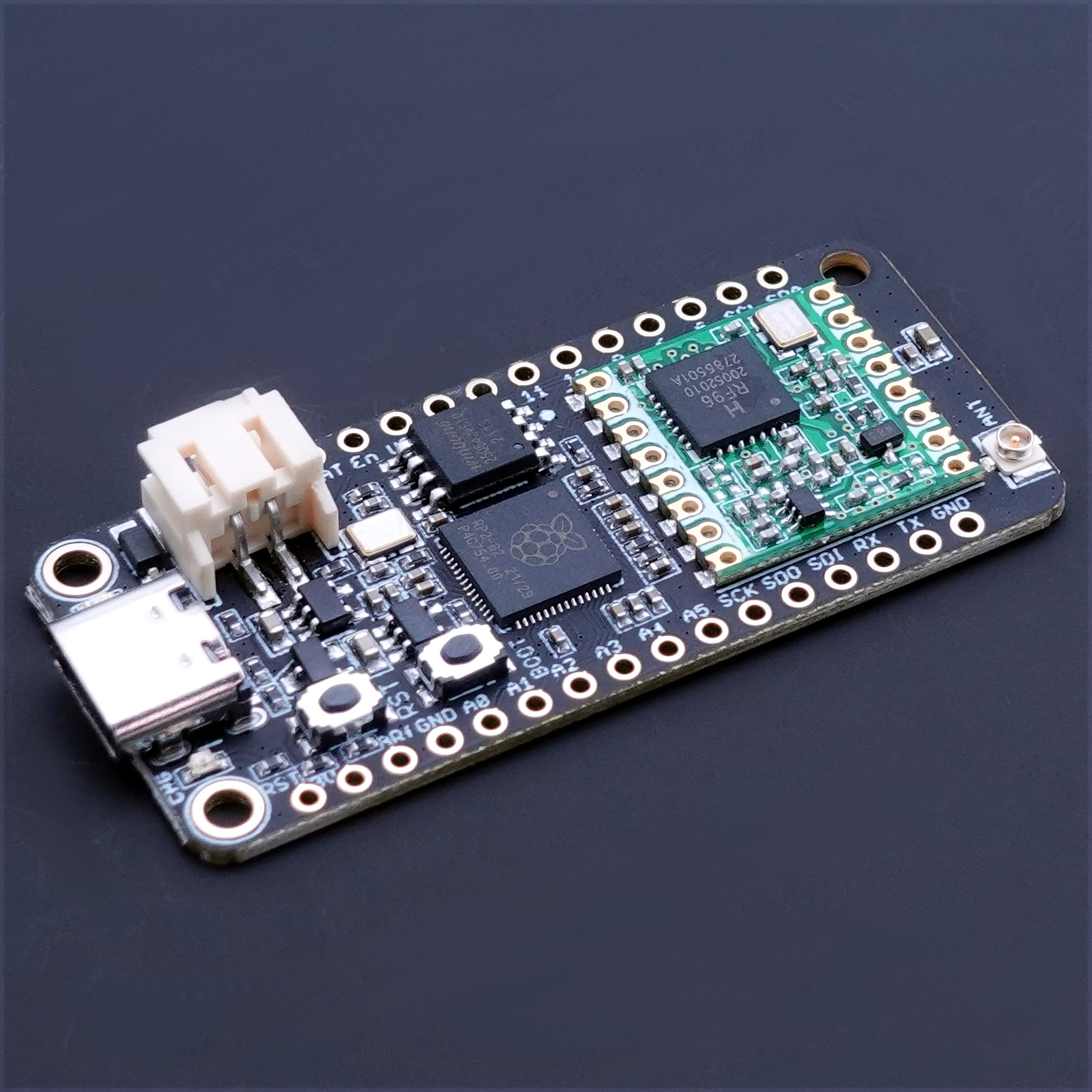Challenger RP2040 SubGHz (915MHz) - iLabs Electronics