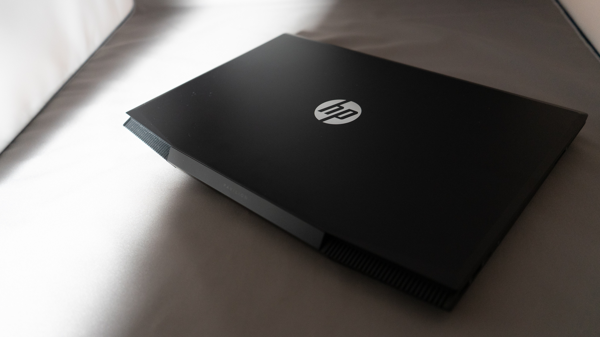 10万円前後で買える最もオシャレなゲーミングノートPC『HP Pavilion