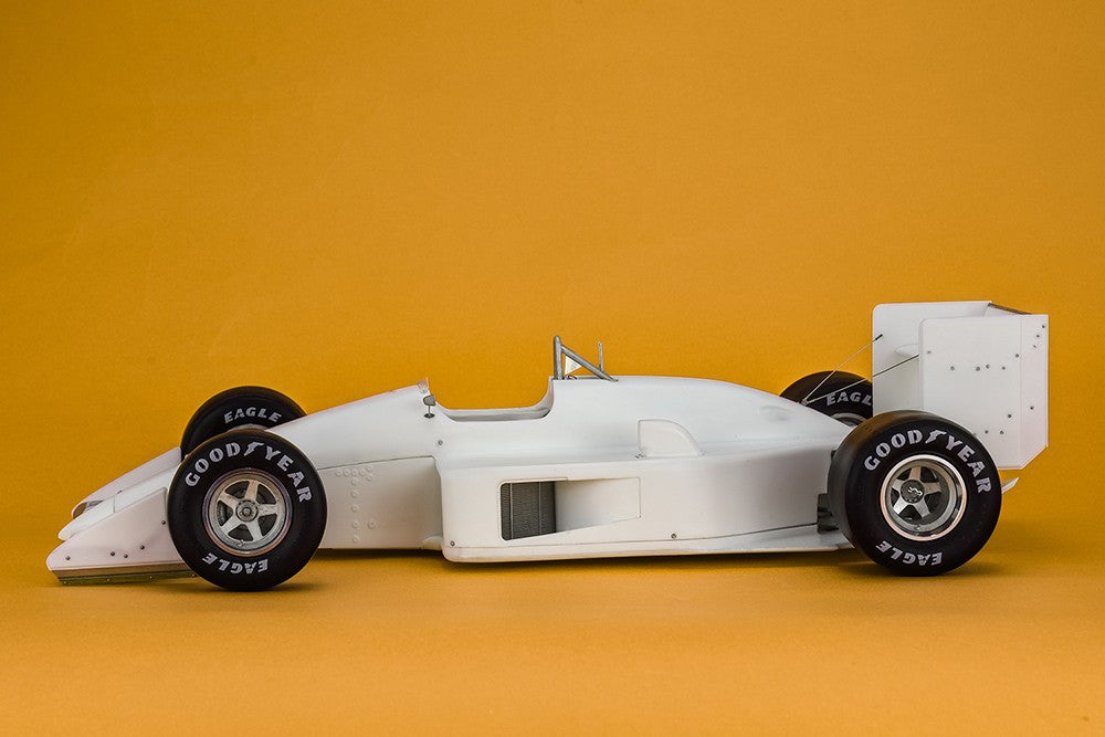 1/12 Scale Model Kit: Lotus Type 100T Full Detail