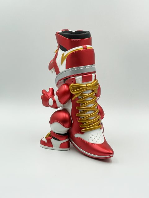 レオンチャンネルとTOKYOGUNS怪獣スニーカーヘッドがコラボレーション