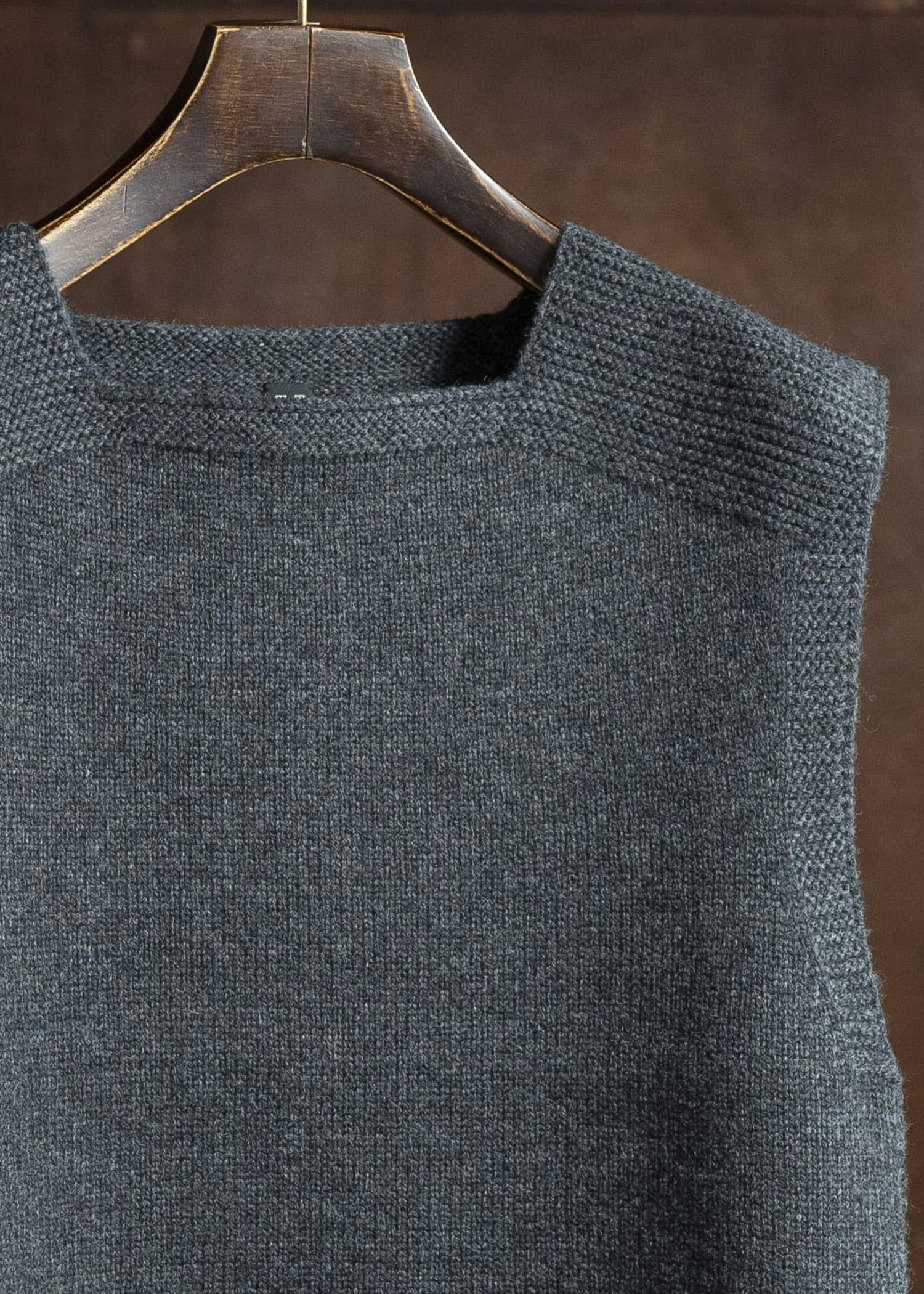 Taiga Takahashi Lot.528 ARC Vest CHARCOAL – VISION OF FASHION