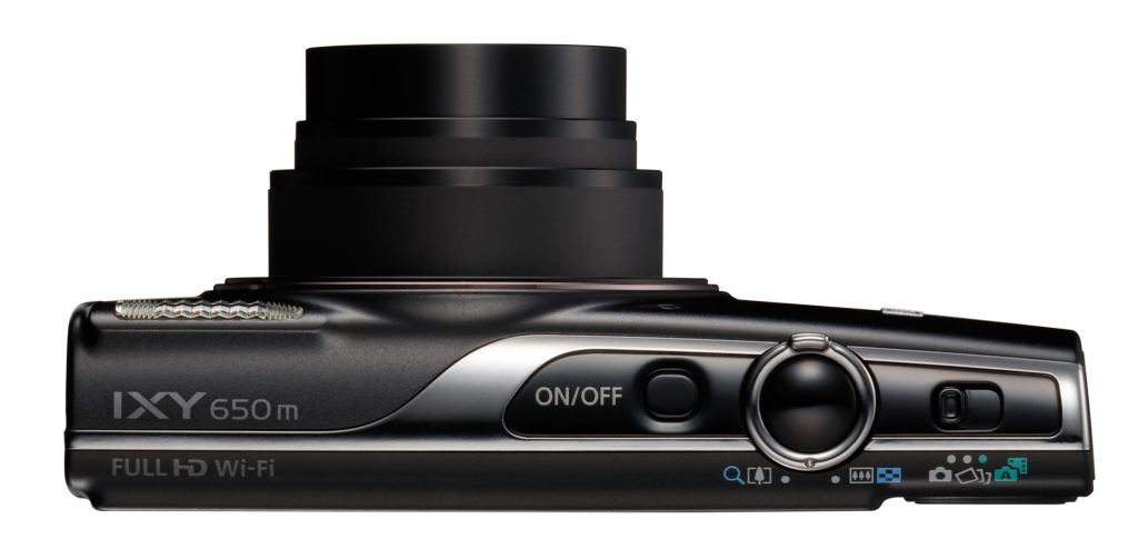 キヤノン、12倍ズームレンズを搭載したコンパクトデジタルカメラ「IXY