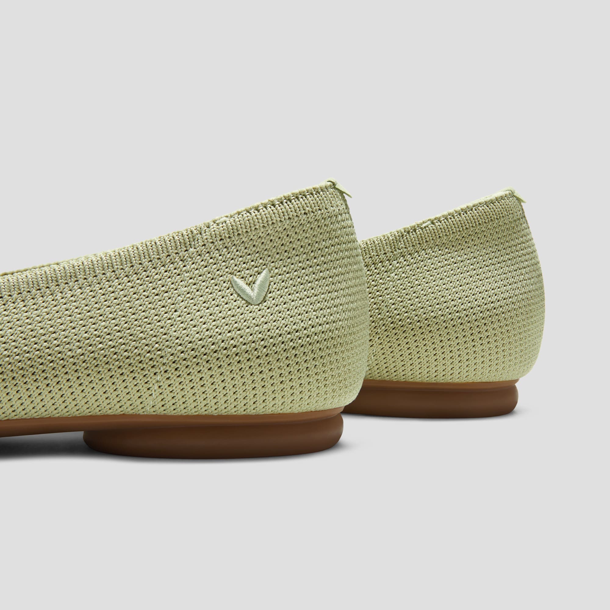 Bibi] アーモンドトゥ 結びデザイン フラットシューズ – VIVAIA JAPAN