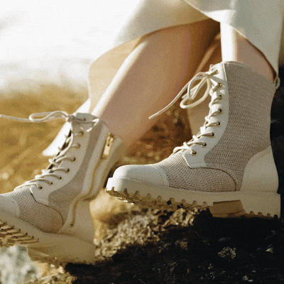 Florence] ラウンドトゥ 撥水加工 ラグソール レースアップ アンクル