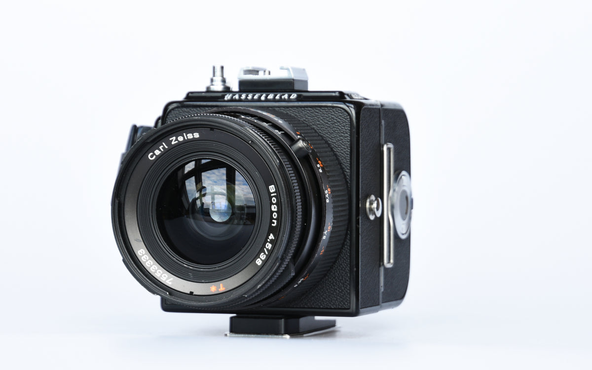 Hasselblad 903SWC – Vintage Quality Cameras