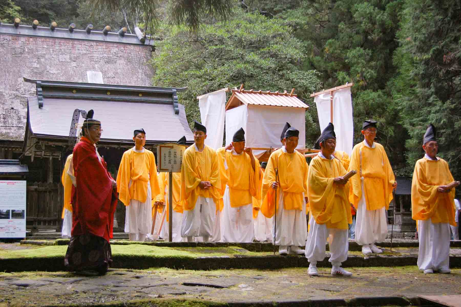 若狭彦神社 仮遷座祭のご報告 | 若狭國一宮 若狭彦神社 公式サイト