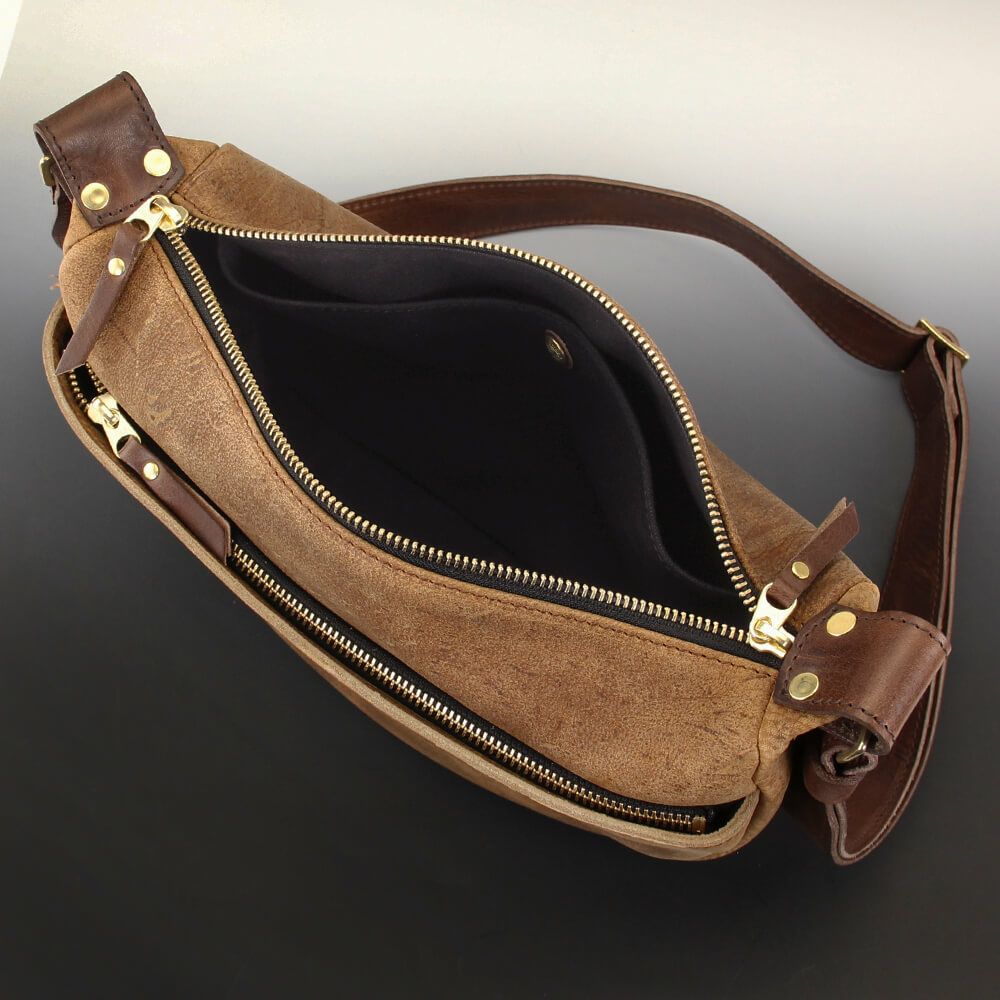 kudu] KD MOON SHOULDER BAG (M) | Ryu(リュウ)公式ECサイト／Wath'z