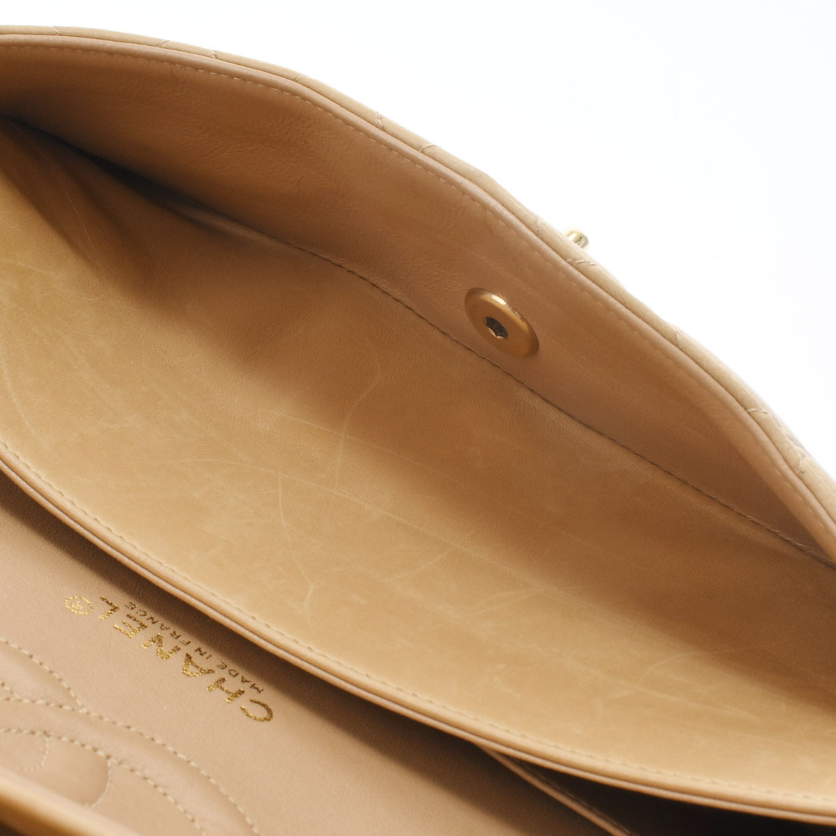 マトラッセ Wフラップチェーンショルダー25 ベージュ/ゴールド金具