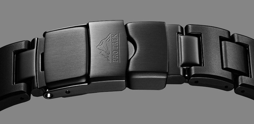 世界限定700本。ブラック×ゴールドの高級感ただようプロトレック誕生