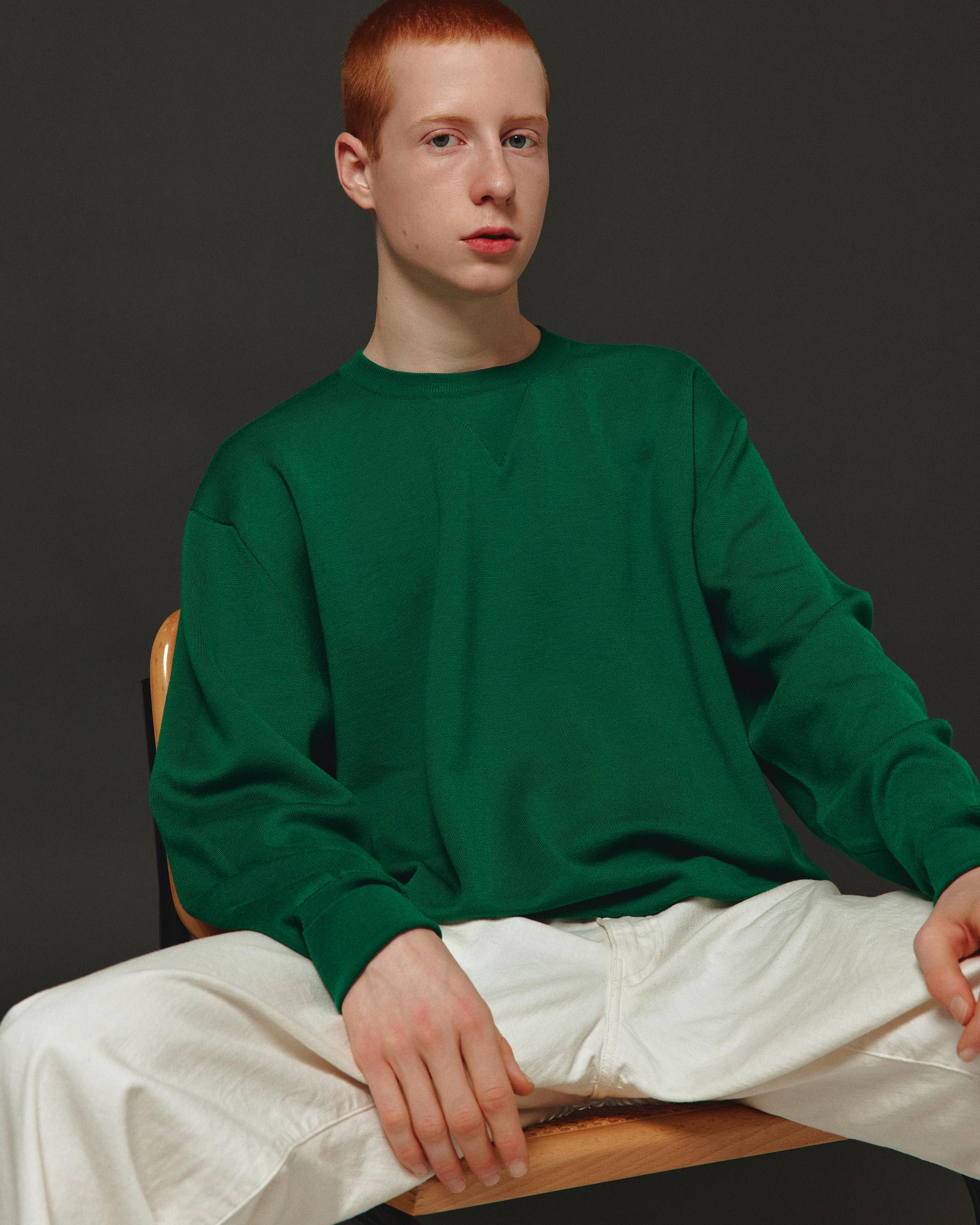 キャプテンサンシャイン × ジョン スメドレーによる人気のコラボニット