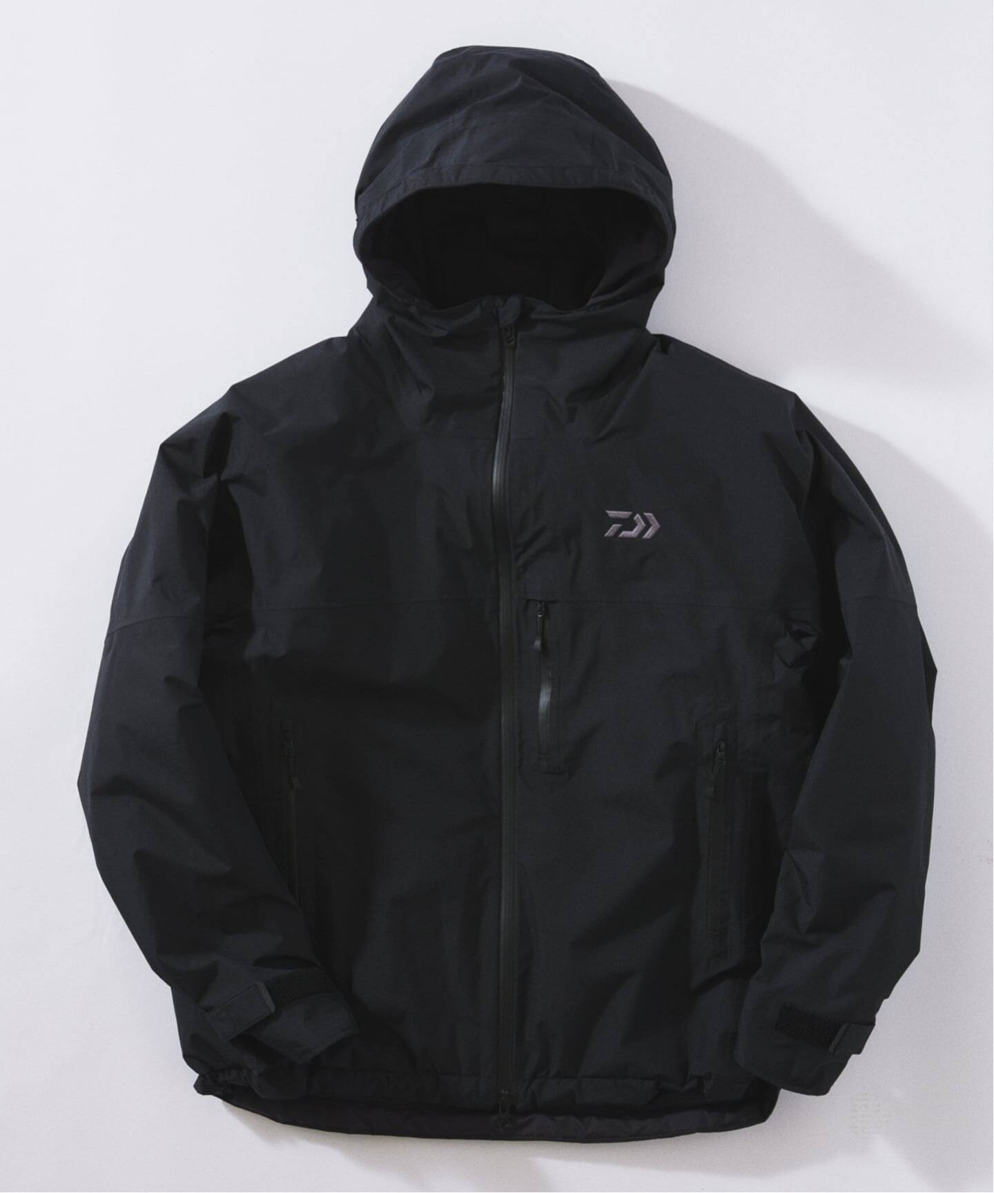 JS レリュームがダイワに別注。都会的な顔をみせる本格ゴアテックス