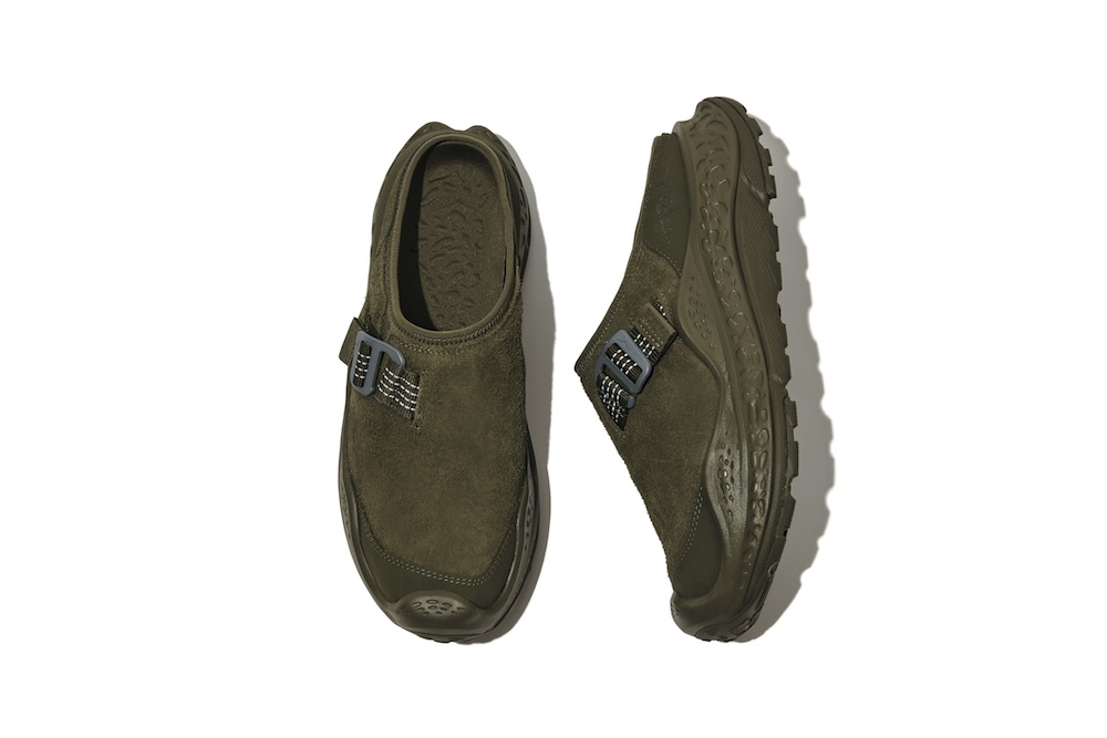 ホカのリカバリーシリーズ最新作は、フルスエードの「秋」ミュール