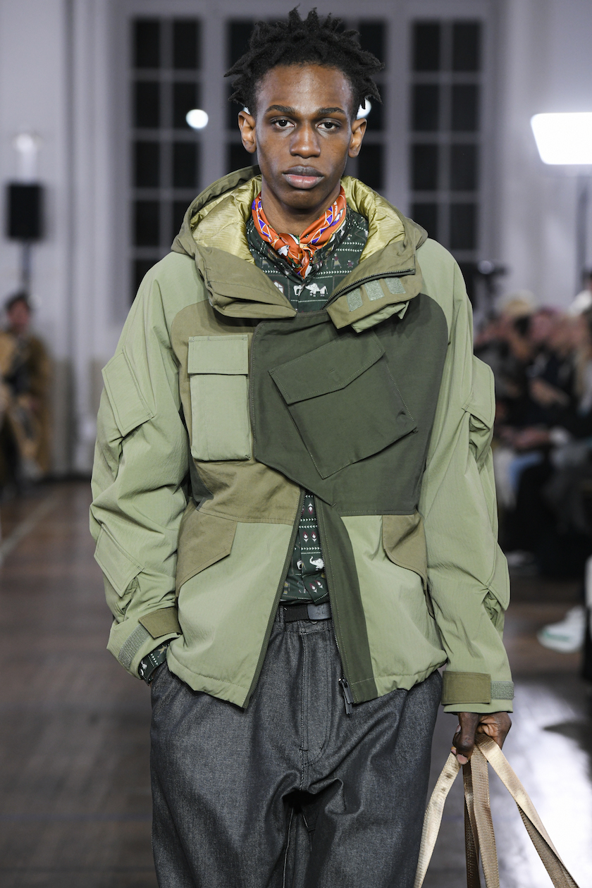 ホワイトマウンテニアリング×ネクサスセブン。機能生地を貼り合わせた