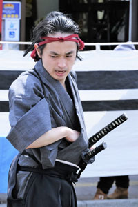 意拳 六大秘訣 第1巻「站椿」 | DVD | 武道・武術の総合情報サイト WEB秘伝