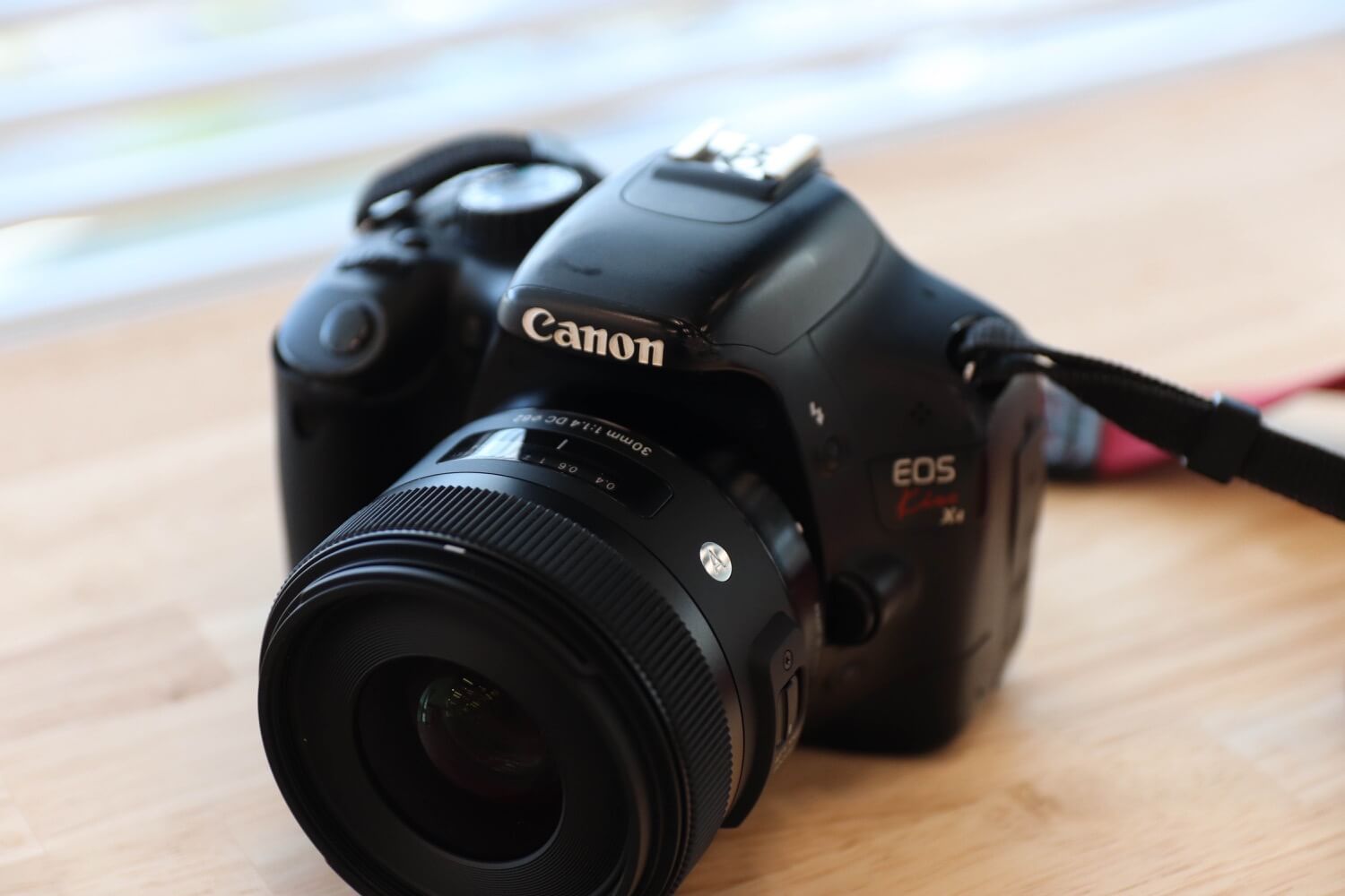 EOS 9000Dを発売日に購入！触った感想・簡単なレビューなど