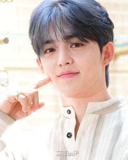 SEVENTEENのエスクプス(チェ·スンチョル)が誕生日を迎え、低所得家庭の