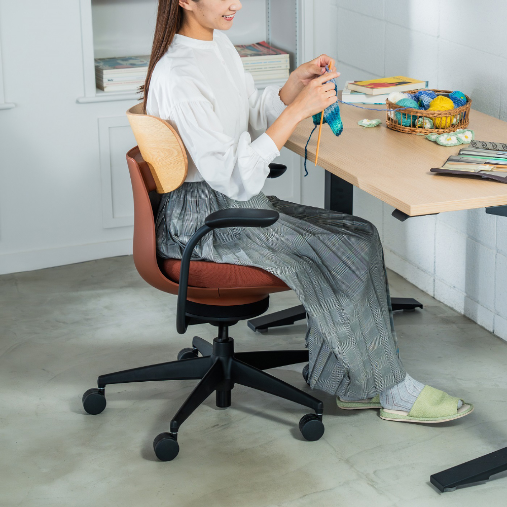 ingLIFE イングライフ／背合板タイプ／肘なし／本体ブラック／背 合板