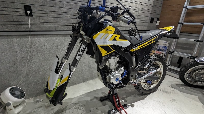 WR250R/Xのフロントフォークオーバーホール解説 | WR250Xの説明書