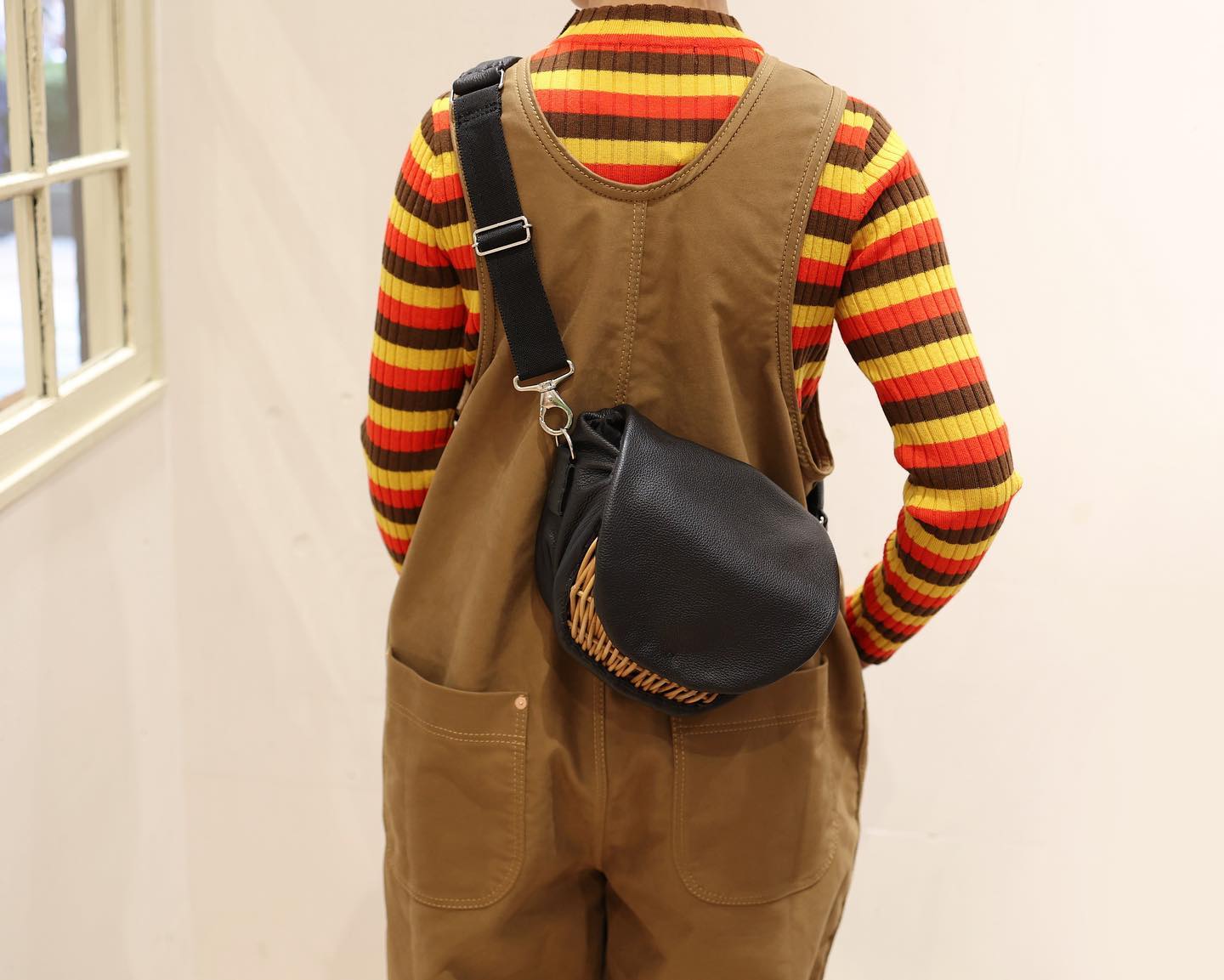 ebagos エバゴス フニュ・ボディバッグS