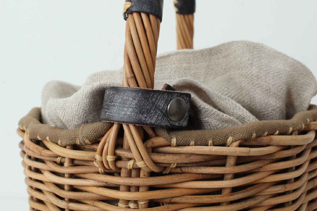 ebagos エバゴス ブライドル バケツ・M・バスケット