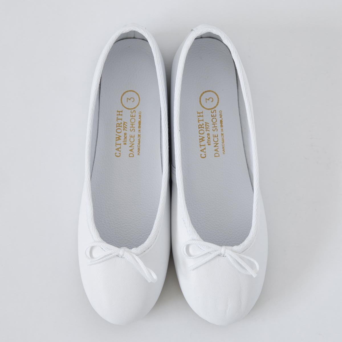 品良く、しなやかに。 CATWORTHのダンスシューズ - weeksdays