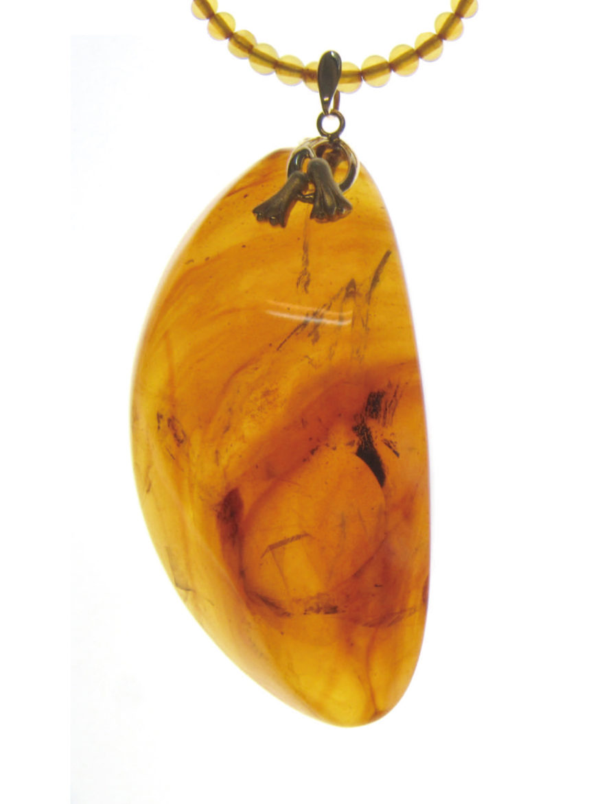 久慈 アンバーイエロー｜いいイロにっぽん・一般社団法人日本地域色協会