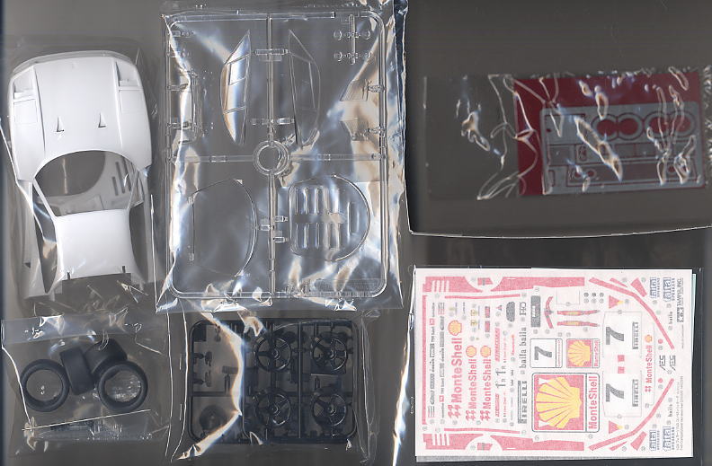 フェラーリF40 コンペティツィオーネ モンテシェル (プラモデル