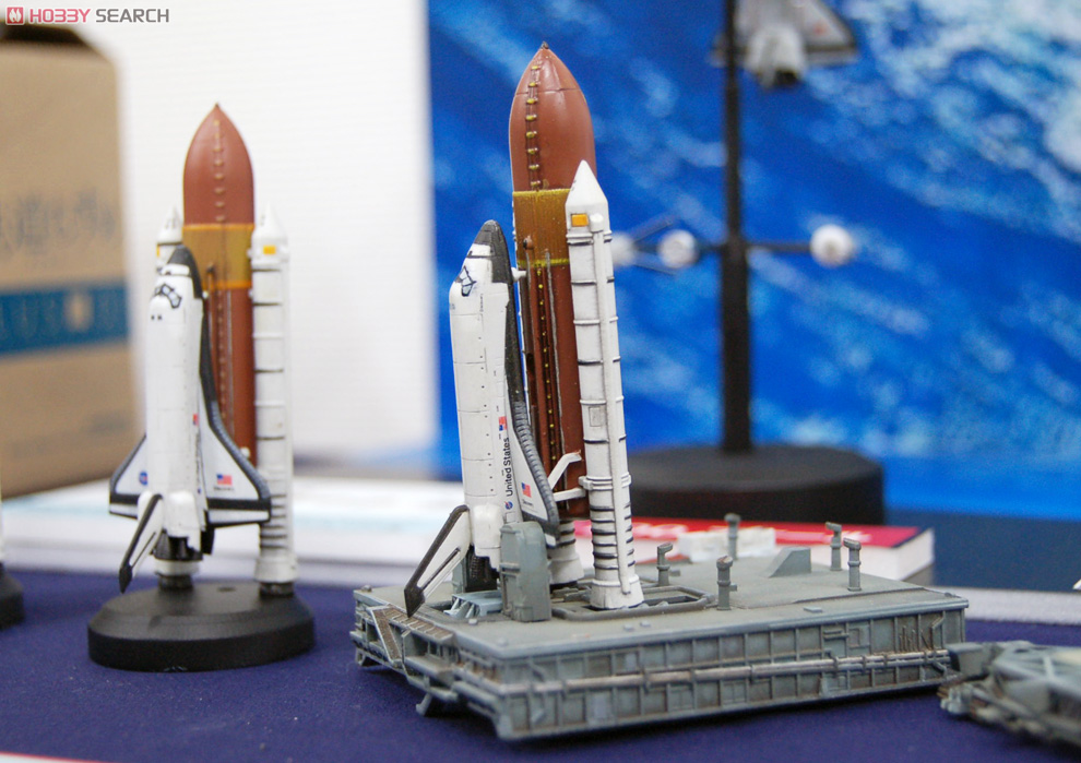 スペースシャトルセットA (彩色済みプラモデル) - ホビーサーチ
