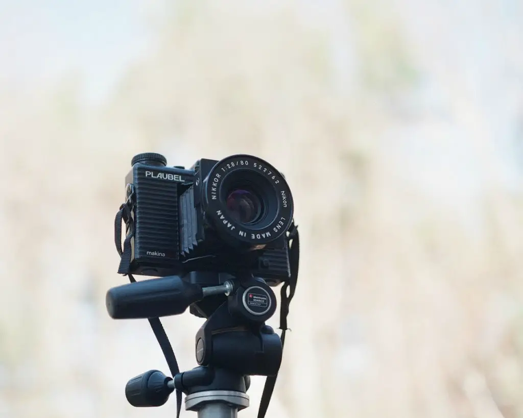 How the Plaubel Makina 670 Killed my love 35mm - by Ray Larose