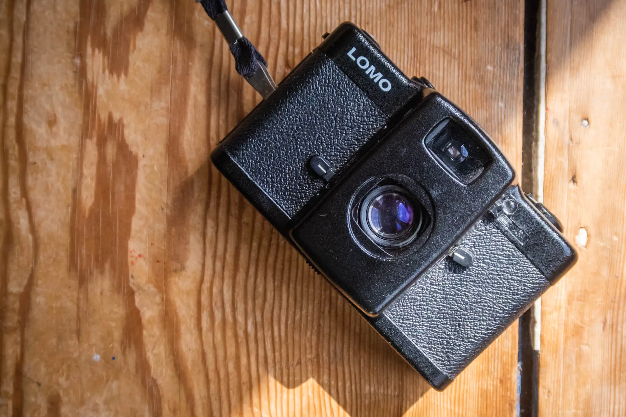 Lomo LC-A - a one-roll / 15-year review - 35mmc