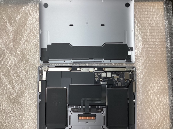 MacBook Air（初期化済） MGN63J/A 電池最大容量96% MacBook Air（初期