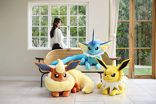 イーブイの進化形たちが等身大ぬいぐるみに。ポケモンセンター