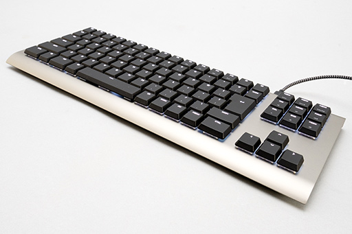 日本のモノづくりの意地を感じる純国産ラピトリ対応キーボード「ZENAIM