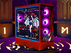 開催中の「カップヌードルクエストII」キャンペーンで，Razerコラボの